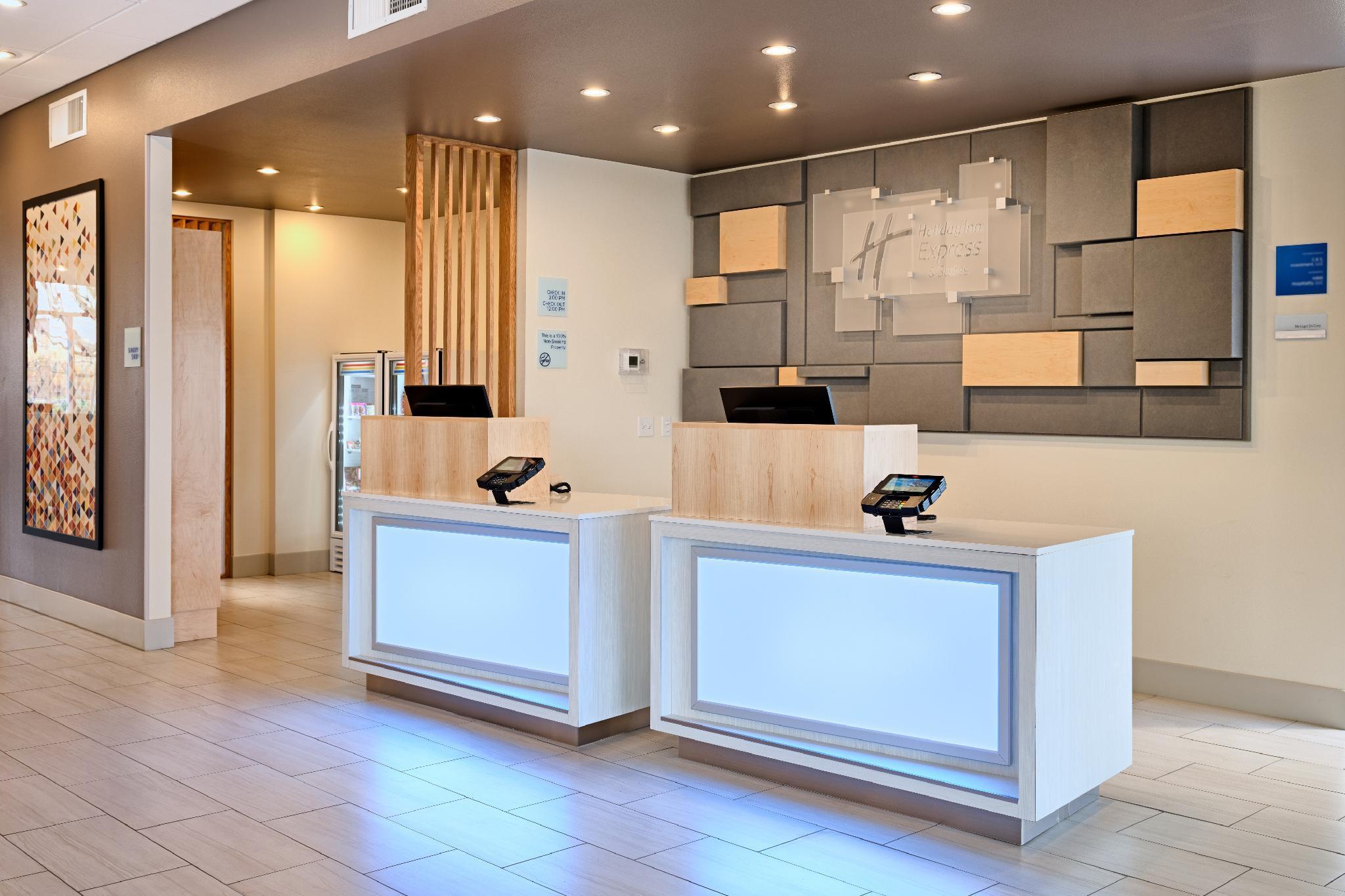 Holiday Inn Express & Suites Salem North - Keizer By Ihg מראה חיצוני תמונה